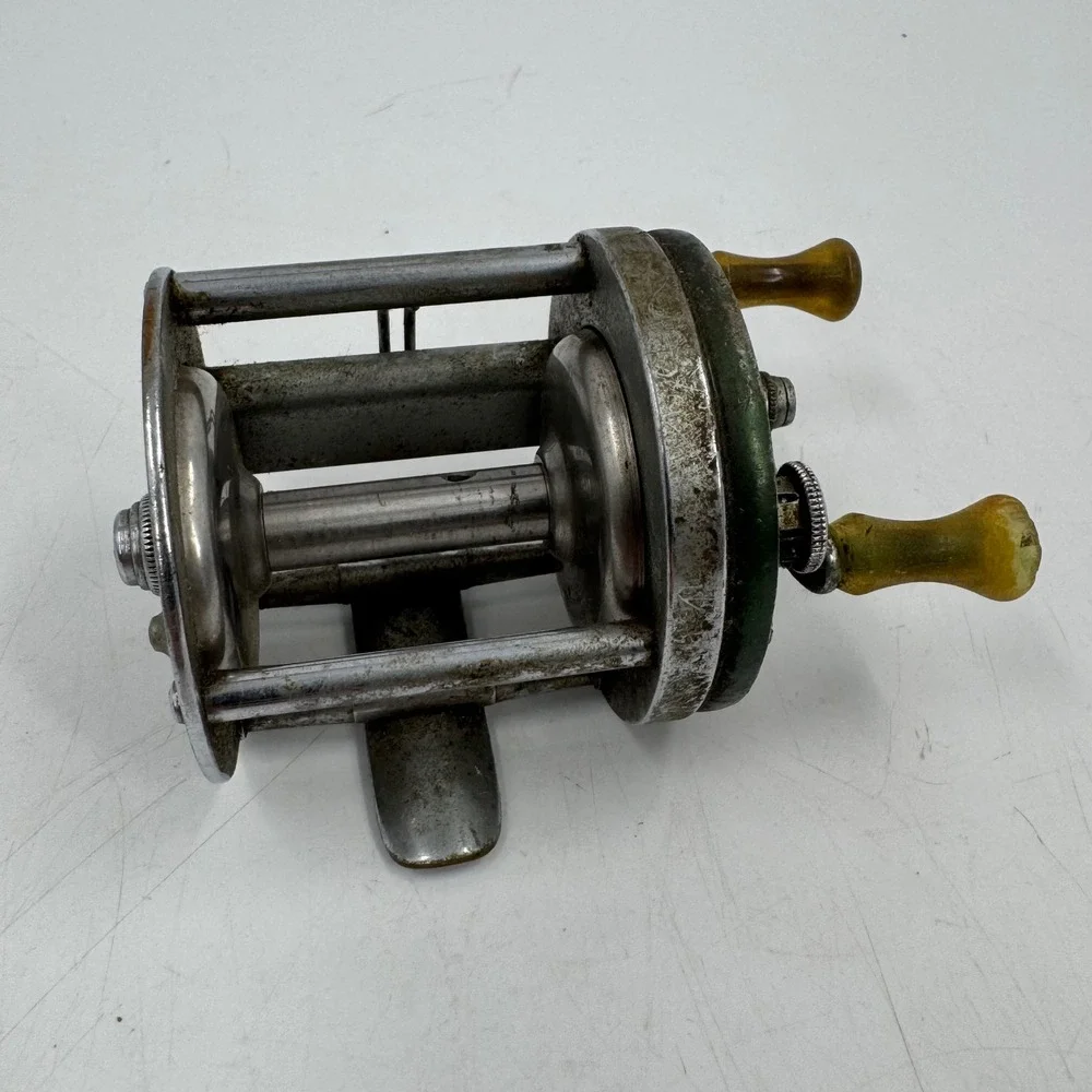 Vintage Shakespeare Marhoff 1964 Model GE‎ Fishing Reel Nickel Silver